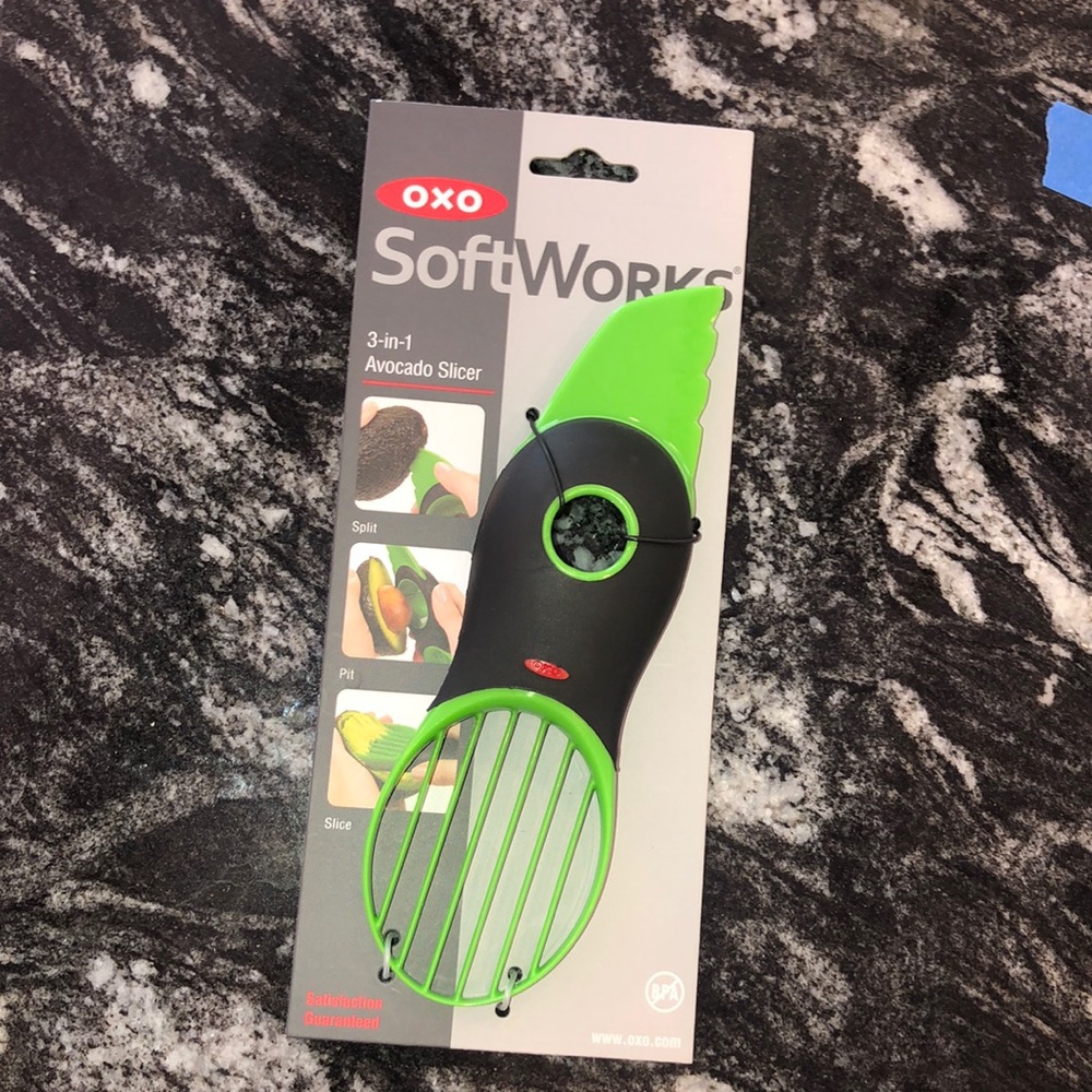 NWT OXO SoftWorks Avocado Slicer